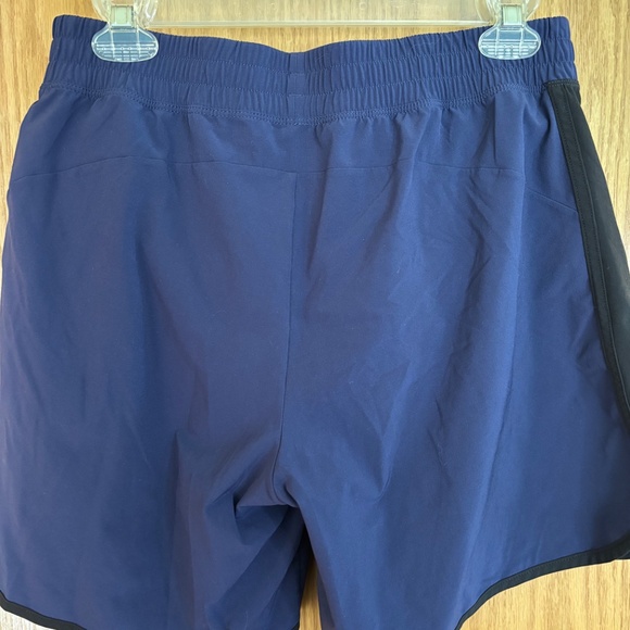 Asics Running Shorts Navy Size Medium - Picture 6 of 7